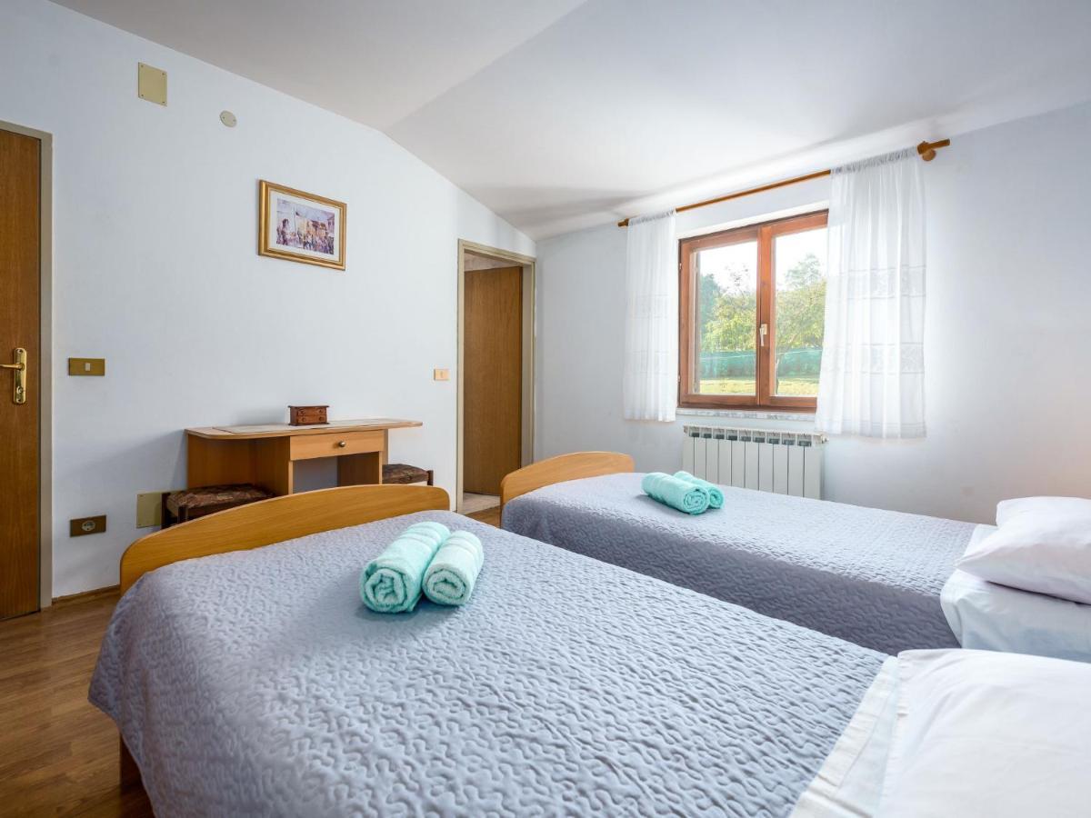 Holiday Home Hacienda - Pzn316 By Interhome Tinjan Zewnętrze zdjęcie